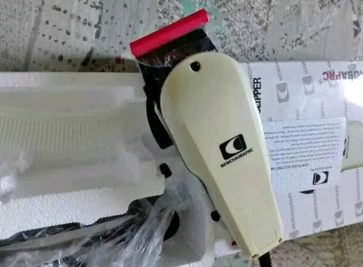 Tondeuse Chaoba CH 808